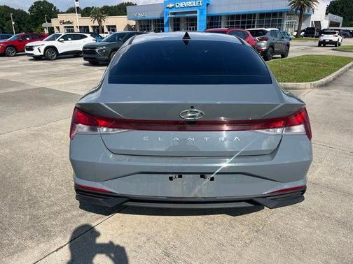 Electric Shadow 2023 Hyundai ELANTRA SEL