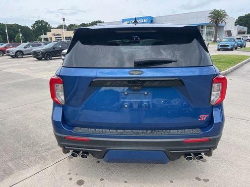 Blue Metallic 2021 Ford Explorer ST