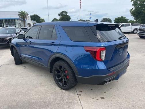 Blue Metallic 2021 Ford Explorer ST