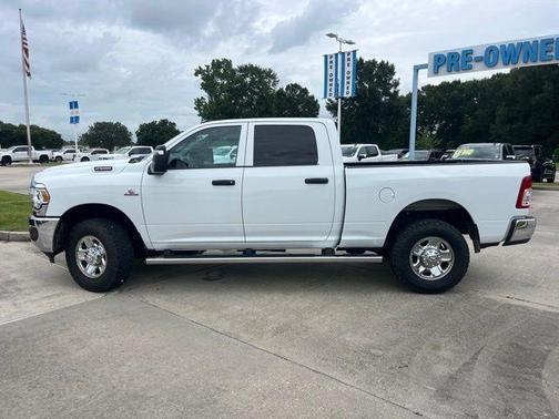 Bright White Clearcoat 2023 RAM 2500 Tradesman