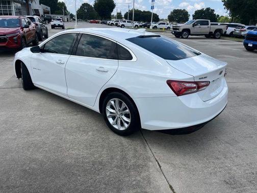 Summit White 2020 Chevrolet Malibu LT