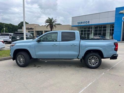 Metallic 2026 Chevrolet Colorado LT