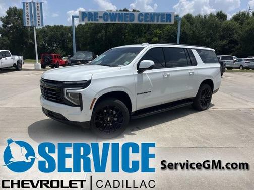 2025 Chevrolet Suburban RST