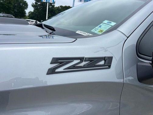 Sterling Gray Metallic 2025 Chevrolet Silverado 1500 LT Trail Boss