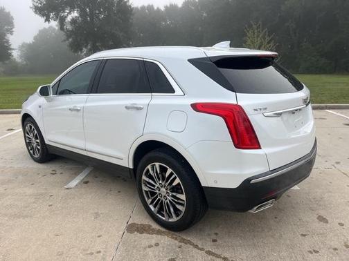 2017 Cadillac XT5 Premium Luxury