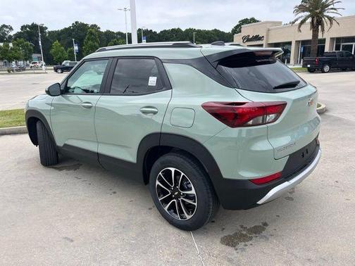 Green 2026 Chevrolet Trailblazer LT
