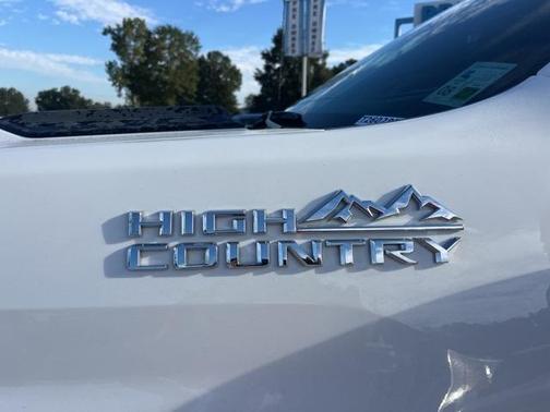 2023 Chevrolet Silverado 3500 High Country