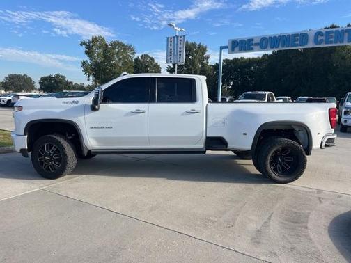 2023 Chevrolet Silverado 3500 High Country