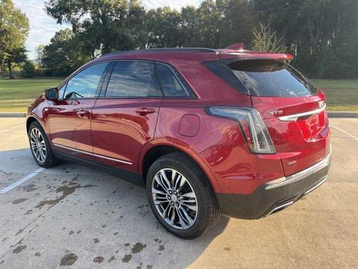 2020 Cadillac XT5 Sport