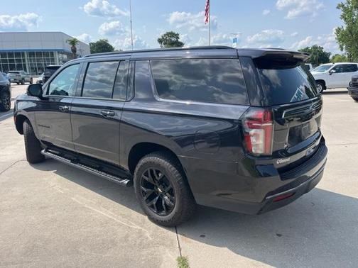 2022 Chevrolet Suburban Z71