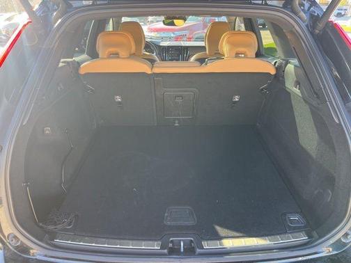 2020 Volvo XC60 T5 Inscription