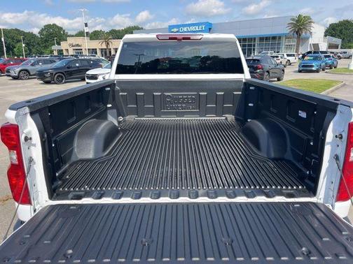 Summit White 2025 Chevrolet Silverado 2500 LT