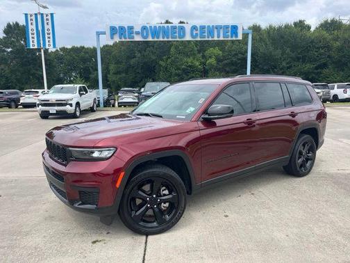 Velvet Red Pearlcoat 2025 Jeep Grand Cherokee L Laredo