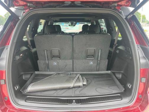 Velvet Red Pearlcoat 2025 Jeep Grand Cherokee L Laredo