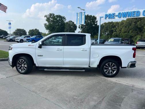 Summit White 2021 Chevrolet Silverado 1500 LT