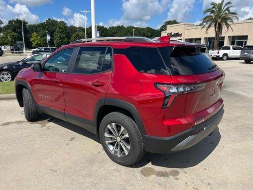 Radiant Red 2027 Chevrolet Equinox LT