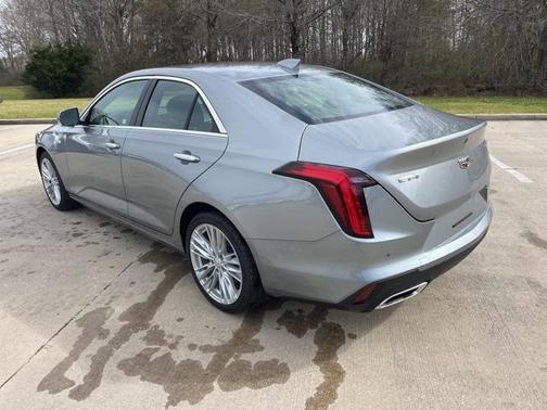 2025 Cadillac CT4 Premium Luxury