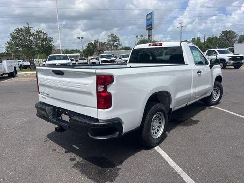 Summit White 2026 Chevrolet Silverado 1500 WT