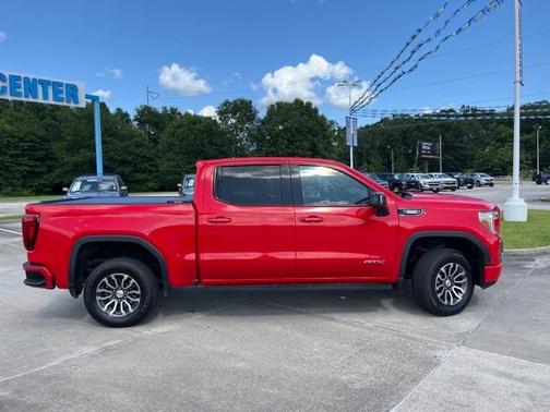 Photo 4 of 52 of 2021 GMC Sierra 1500 AT4