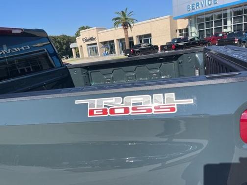 2026 Chevrolet Silverado 1500 Custom Trail Boss