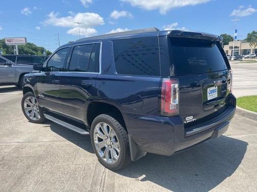 Photo 5 of 42 of 2018 GMC Yukon SLE