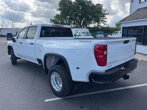 Summit White 2025 Chevrolet Silverado 3500 WT