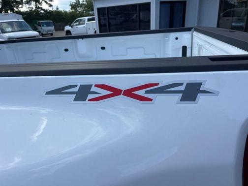 Summit White 2025 Chevrolet Silverado 3500 WT