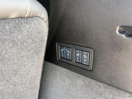 2025 Cadillac XT6 Premium Luxury AWD