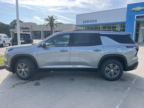 Sterling Gray Metallic 2026 Chevrolet Traverse LT