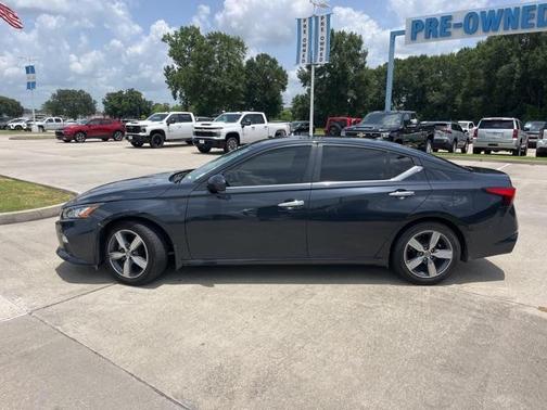 2021 Nissan Altima 2.5 SV