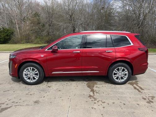 2025 Cadillac XT6 Luxury FWD