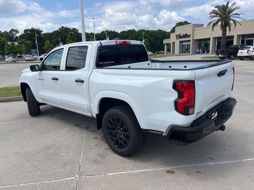 Summit White 2026 Chevrolet Colorado WT