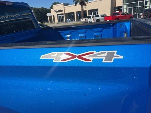 Rip Tide Blue 2026 Chevrolet Silverado 1500 Custom