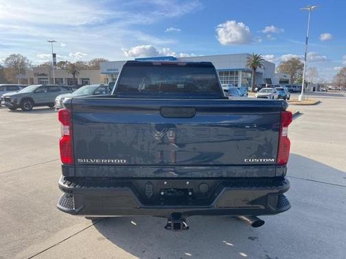 2023 Chevrolet Silverado 2500 Custom