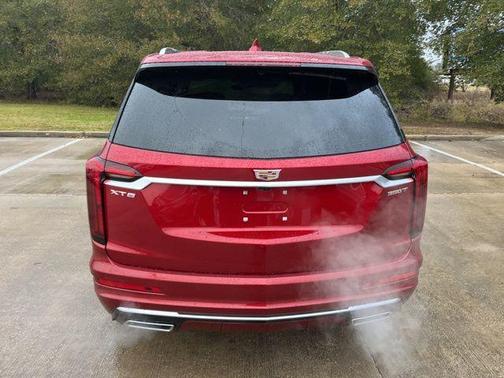 2025 Cadillac XT6 Luxury FWD