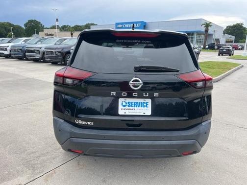 2021 Nissan Rogue S