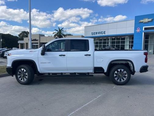 2026 Chevrolet Silverado 2500 Custom
