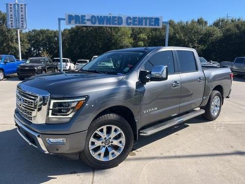 2021 Nissan Titan SL