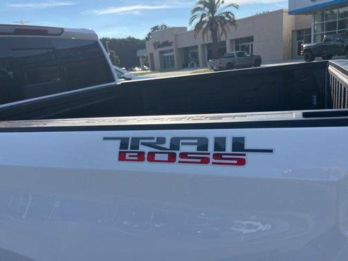 Summit White 2026 Chevrolet Silverado 1500 LT Trail Boss