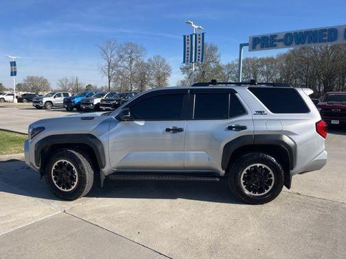 2025 Toyota 4Runner Hybrid 