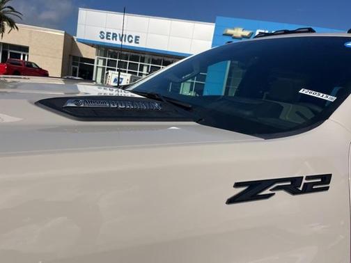 2026 Chevrolet Silverado 2500 ZR2