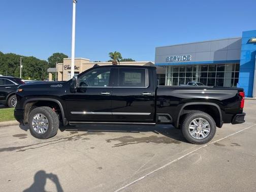 2025 Chevrolet Silverado 2500 High Country