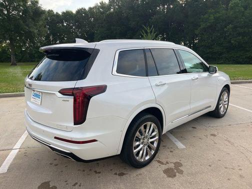 Crystal White Tri-Coat 2023 Cadillac XT6 Premium Luxury AWD