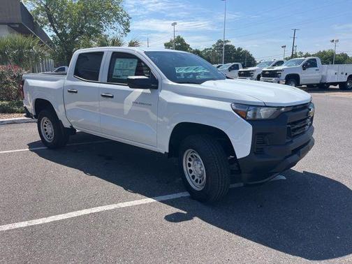 Summit White 2026 Chevrolet Colorado WT