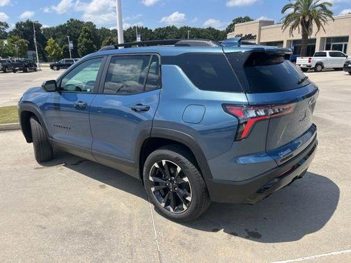 Lakeshore Blue Metallic 2027 Chevrolet Equinox RS