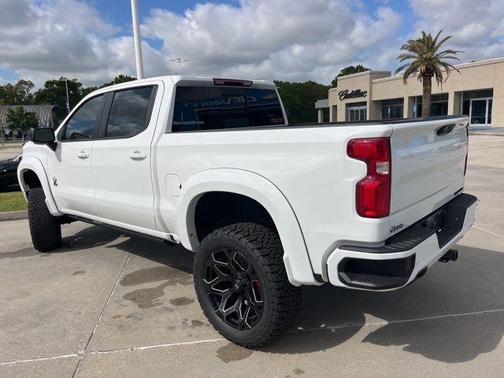 Summit White 2026 Chevrolet Silverado 1500 RST