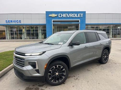 Sterling Gray Metallic 2026 Chevrolet Traverse LT