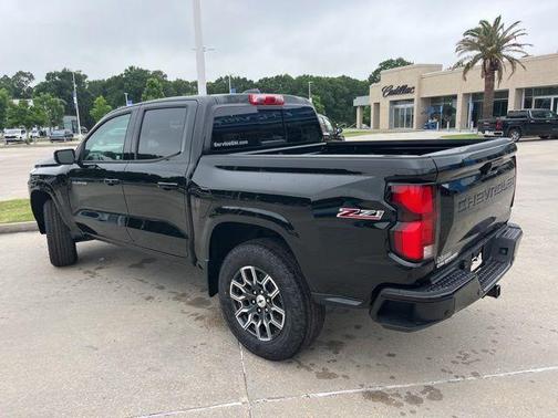 Black 2026 Chevrolet Colorado Z71