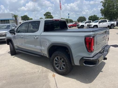 2024 GMC Sierra 1500 AT4X