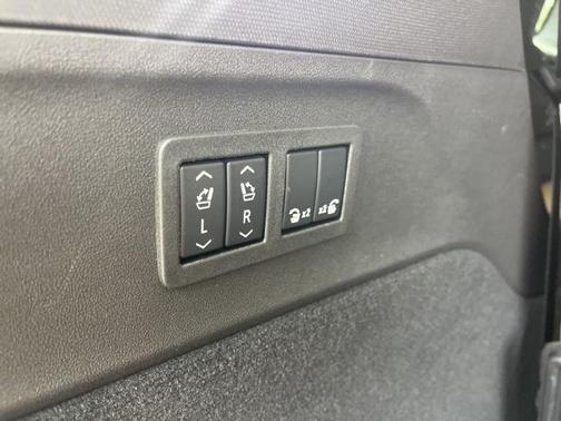 2026 Cadillac Escalade IQ Premium Sport